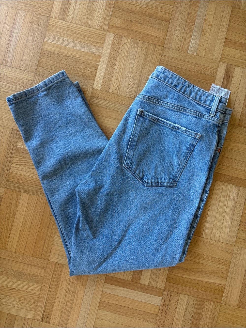 Zara Classic Light Blue Denim Jeans - Straight Fit